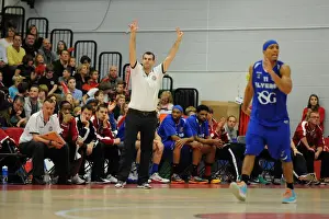 Andreas Kapoulas Leads Intense Basketball Clash: Flyers vs. Eagles