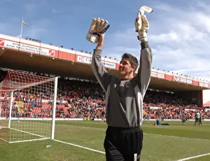 Basso in Action: Bristol City vs. Wolverhampton Wanderers