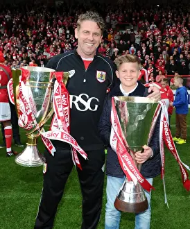 Battle in Sky Bet League One: Bristol City vs Walsall at Ashton Gate, May 2015