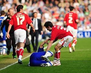 Images Dated 21st March 2009: Battle of the Terraces: QPR vs. Bristol City - Football Rivalry (Season 08-09)
