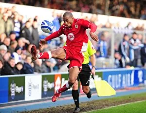 Images Dated 26th December 2009: Battle of the West Country: QPR vs. Bristol City - Season 09-10: A Football Rivalry