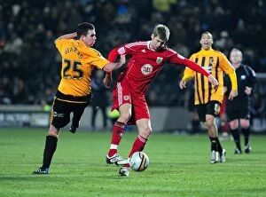 Hull City v Bristol City Collection: Battling for Championship Supremacy: Stead vs. Gerrard (18/12/2010)