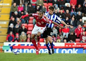 Bristol City v Sheffield Wednesday Collection: Battling for FA Cup Glory: Marvin Elliott vs. James O'Connor - A Football Rivalry at Ashton Gate