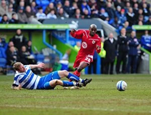Reading V Bristol City Collection: Battling for Supremacy: Jamal Campbell-Ryce vs Brynjar Gunnarsson in the Championship Clash