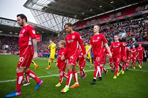 Bobby Reid in Action: Bristol City vs Burton Albion, Sky Bet EFL Championship, 2017