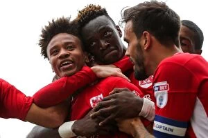 Images Dated 24th September 2016: Bobby Reid's Hat-Trick: Bristol City Crushes Fulham 3-0 in EFL Championship