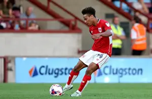 Bobby Reid's Shot at Glanford Park: Scunthorpe United vs. Bristol City, EFL Cup 2016