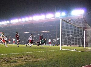 Images Dated 19th February 2008: Bradley Orr in Action: Bristol City vs Crystal Palace