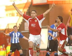 Bristol City V Sheffield Wednesday Prints: Bradley Orr in Action: Bristol City vs Sheffield Wednesday