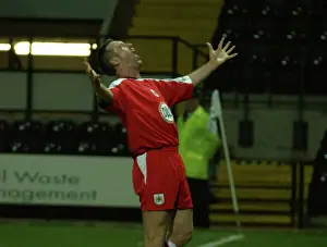 Brian Tinnion in Action for Bristol City Football Club (03-04)