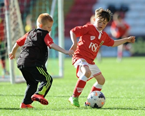 Framed Print : Bristol City Academy Training at Ashton Gate Stadium, May 2015 Framed Print : Bristol City Academy Training at Ashton Gate Stadium, May 2015