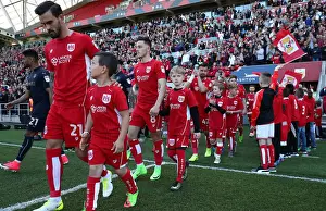 Framed Print : Bristol City and Barnsley Mascots Kick-Off Championship Match at Ashton Gate Framed Print : Bristol City and Barnsley Mascots Kick-Off Championship Match at Ashton Gate