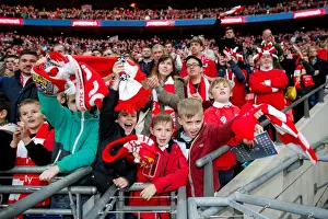 Bristol City Celebrate 2-0 Johnstones Paint Trophy Victory over Walsall at Wembley Stadium