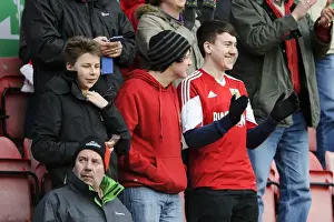 Bristol City Celebrates Simon Gillett's Goal for a 2-1 Lead Against Gillingham, Sky Bet League One, 2014