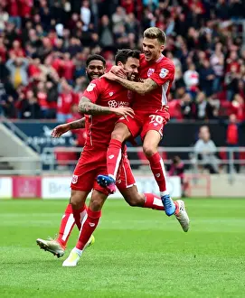Bristol City Celebrates Win Against Queens Park Rangers: Marlon Pack and Team Mates Rejoice on Ashton Gate Field