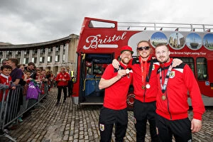 Images Dated 4th May 2015: Bristol City Champions: Wagstaff, Ayling, and Elliott's Triumphant Bus Parade - Celebrating League 1