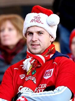 Images Dated 26th December 2016: Bristol City Fans Rally at Molineux: Sky Bet Championship Clash vs