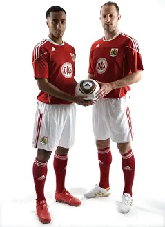 Bristol City FC: 09-10 Season Review - New Kit Unveiled