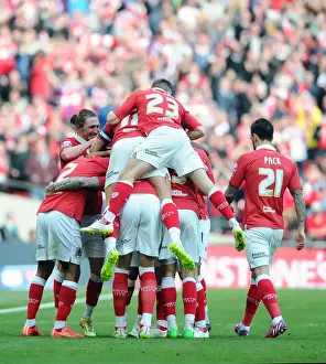 Bristol City FC: Aden Flint and Team Mates Celebrate Johnstone's Paint Trophy Victory at Wembley Stadium
