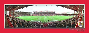 Images Dated 13th January 2012: Bristol City FC Ashton Gate Match in Action Framed Print
