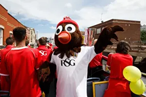 Bristol City FC: Champions Glory Parade - Scrumpy the Mascot Celebrates League 1 and Johnstones Paint Trophy Titles
