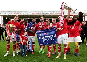 Bristol City FC: Champions of Sky Bet League One - Lifting the Trophy (May 3, 2015)