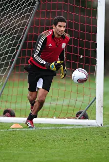 Training 12-1-12 Prints: Bristol City FC: David James in Deep Focus during Training Session