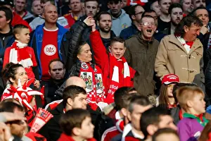Bristol City FC: Euphoric Fans Celebrate 2-0 Lead at Wembley Stadium, 2015 (Johnstones Paint Trophy Final)