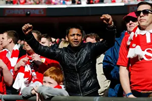 Bristol City FC Fans Celebrate Johnstones Paint Trophy Victory at Wembley Stadium (2015)