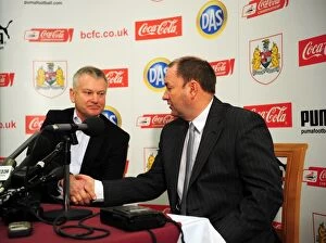Images Dated 18th March 2010: Bristol City FC: Farewell Handshake - Gary Johnson and Steve Lansdown, 18/03/2010