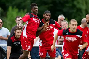 Bristol City FC: Kieran Agard and Mark Little Warm Up Ahead of Hengrove Athletic Match