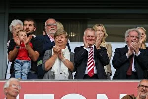 Images Dated 27th August 2016: Bristol City FC: Lansdown Family Celebrates 3-1 Win Over Aston Villa
