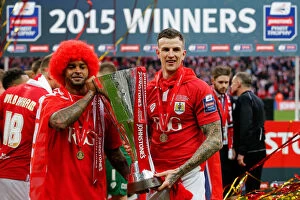 Images Dated 22nd March 2015: Bristol City FC: Mark Little and Aden Flint Celebrate Johnstones Paint Trophy Victory over Walsall