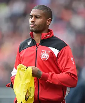 Bristol City FC: Mark Little Warming Up Ahead of Bristol City v Newcastle United (2016)