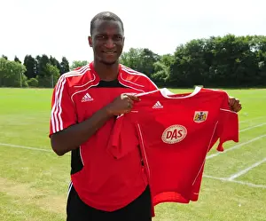 Bristol City FC: New Signing Kalifa Cisse Kicks Off Pre-Season Training