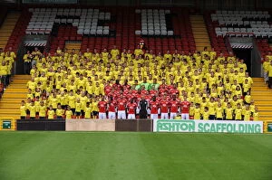 Images Dated 24th July 2011: Bristol City FC Open Day with First Team - 2011-12 Season