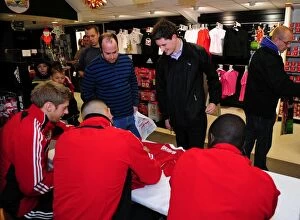 Images Dated 16th December 2010: Bristol City FC: Season 10-11 - New Signing Unveiling: First Team Player Welcome Ceremony
