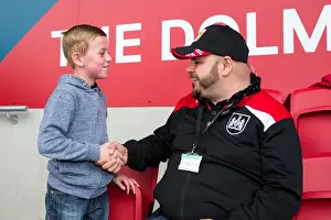 Bristol City FC: A Surprise Birthday for Announcer Rogan Thomson vs Birmingham City (07-05-2017)