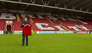 Bristol City FC Welcomes New Signing Greg Cunningham Ahead of Pre-Season Training