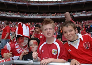 Images Dated 24th May 2008: Bristol City FC's Thrilling Championship Play-Off Victory - Season 07-08: Play Off Final