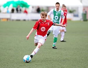 Images Dated 14th May 2010: Bristol City First Team at the 09-10 Academy Tournament