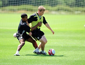 Images Dated 3rd July 2009: Bristol City First Team: 09-10 Pre-Season Training - Gearing Up for the New Campaign