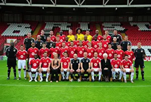 Framed Print : Bristol City First Team: 10-11 Season - Unified Team Image Framed Print : Bristol City First Team: 10-11 Season - Unified Team Image