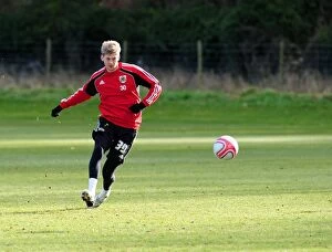 Training 11-1-01 Collection: Bristol City First Team: Gearing Up for Season 10-11 Training (January 2011)