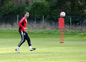 Framed Print : Bristol City First Team: Kick-Starting the 2010-11 Season - January 1, 2011 Training Session