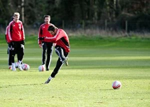Images Dated 11th January 2011: Bristol City First Team: Kicking Off the New Year - Training Session, January 1, 2011 (Season 10-11)