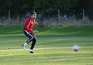 Framed Print : Bristol City First Team: Kicking Off the New Year - Training Session, January 1, 2011 (Season 10-11) Framed Print : Bristol City First Team: Kicking Off the New Year - Training Session, January 1, 2011 (Season 10-11)
