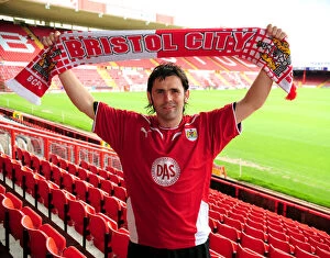 Images Dated 6th July 2009: Bristol City First Team: New Faces of the 09-10 Season
