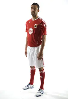 Bristol City First Team New Kit 09-10: A Fresh Look for the Robins