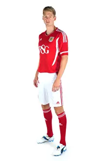 New Kit Shoot Prints: Bristol City First Team: New Kits Unveiled for Season 11-12